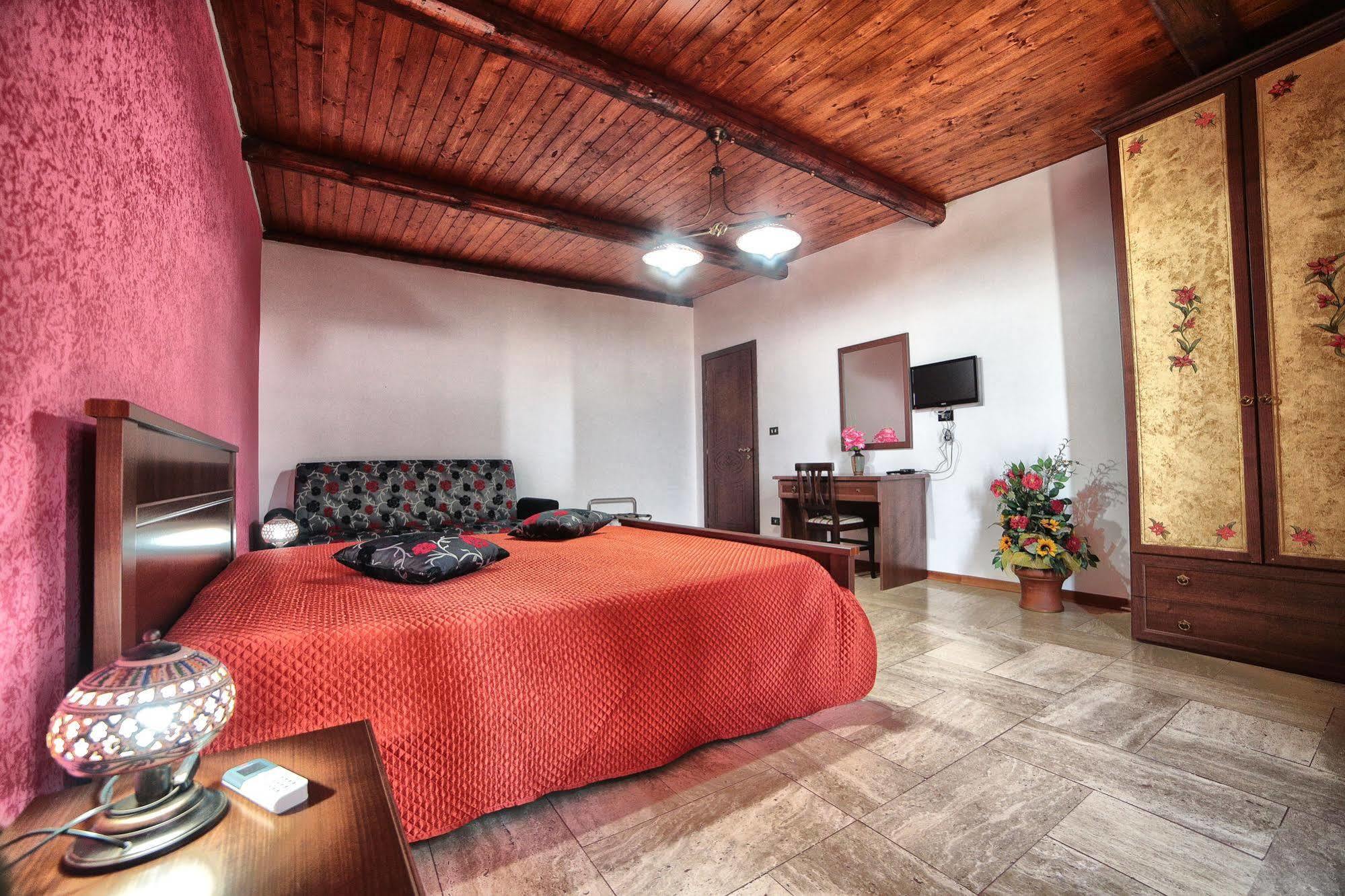 Bed and Breakfast Il Mirto E La Rosa Агрідженто Екстер'єр фото