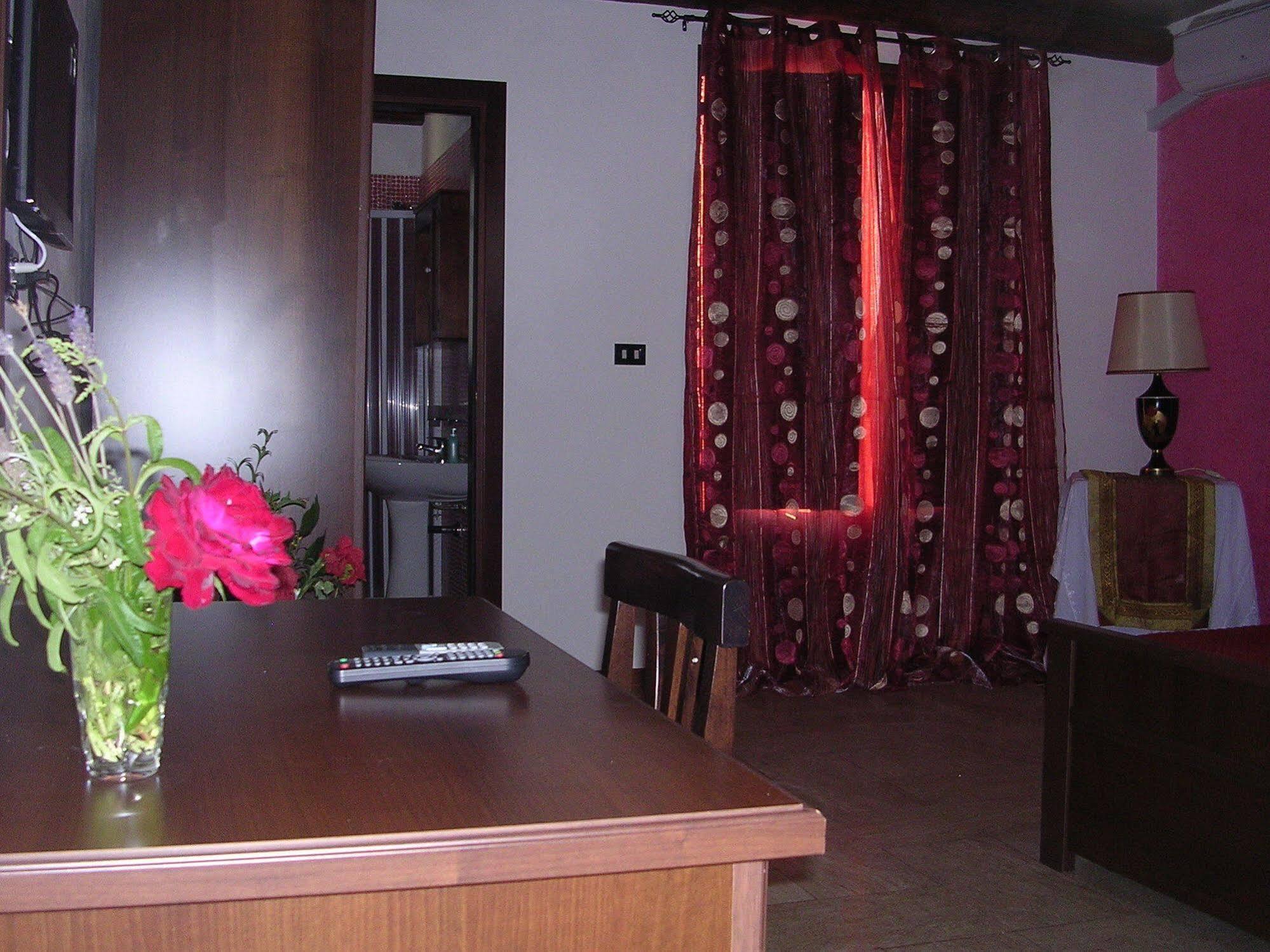 Bed and Breakfast Il Mirto E La Rosa Агрідженто Екстер'єр фото